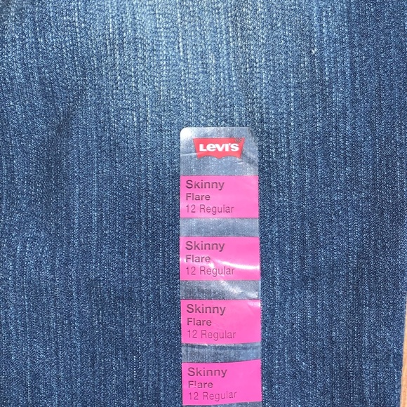 Levi’s “Skinny flare” NWOT blue denim jeans size 12 - Picture 3 of 4